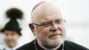 Cardenal de Múnich renuncia a condecoración por abusos sexuales