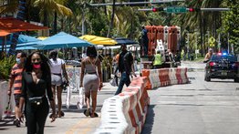 Alcalde de la ciudad de Miami-Dade invita a extranjeros a vacunarse allí