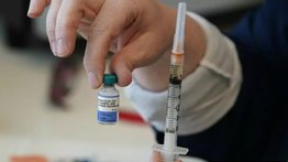 Francia dona medio millón de vacunas a África