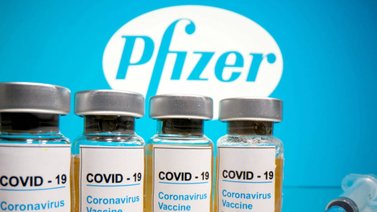 Comisión Europea aplicará vacuna de Pfizer a los adultos