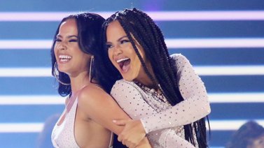 Natti Natasha y Becky G buscan repetir el éxito de “Sin Pijama”