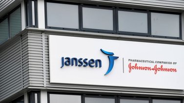 Italia recomienda vacuna Janssen para mayores de 60 años