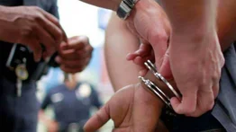 Joven es detenido por ocultar marihuana dentro de tres cuadros de pintura