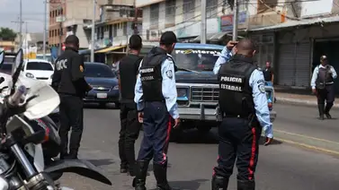 Detienen a dos policías bajo los efectos de alcohol en playas de Carabobo Detienen a dos policías bajo los efectos de alcohol en playas de Carabobo