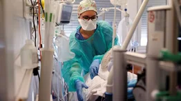 Francia vacunó a todos los ingresados en residencias medicalizadas