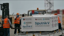 Arriban 50 mil nuevas dosis de Sputnik V y antivirales rusos contra COVID-19 al país