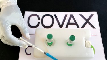 Brasil pide más vacunas de la iniciativa Covax