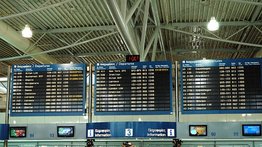 Grecia no solicitará cuarentena a viajeros de 32 países