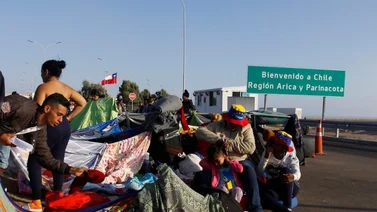 Ley sobre expulsión de indocumentados desespera a migrantes venezolanos en Chile