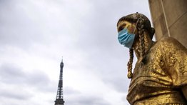 Francia alcanza los 100.000 muertos por coronavirus tras apuntar 297
