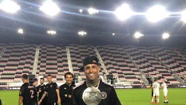 Estrellas latinas de la música brillaron como futbolistas en Miami