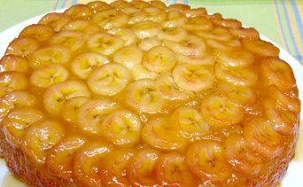 Postre para merendar: torta de cambur manzano