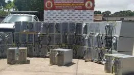 Detienen a sujeto por trasladar más de 70 equipos para minería digital
