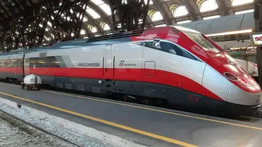 El primer tren para pasajeros sin coronavirus llega a Italia El primer tren para pasajeros sin coronavirus llega a Italia