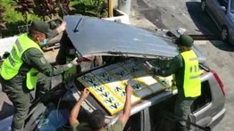 Guardia Nacional detiene a dos ciudadanos con cocaína oculta en el techo del vehículo