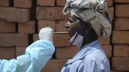 La India supera a Brasil como el segundo país más afectado por COVID-19