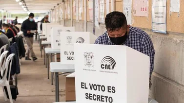 En España 40% de los ecuatorianos participan en las votaciones