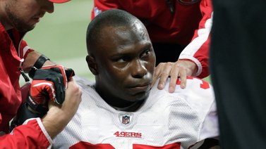 Un exjugador de la NFL se suicida tras matar a cinco personas en EE.UU.