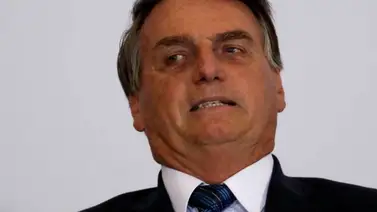 Bolsonaro insiste contra los confinamientos y en favor de remedios Bolsonaro insiste contra los confinamientos y en favor de remedios