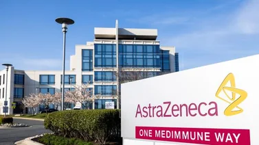 EMA confirma la relación de la vacuna AstraZeneca con los casos de trombosis