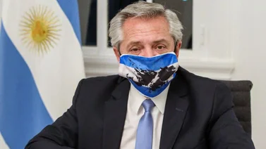 Fernández habla con Putin y le pide garantizar envío de vacunas a Argentina