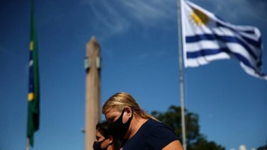 Uruguay registra 3.380 nuevos casos de Covid-19 alcanzando nuevo récord