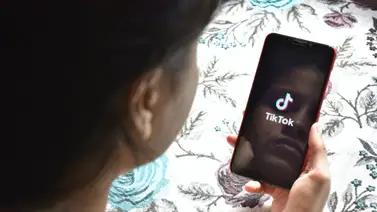 Niña de siete años es hospitalizada por hacer un reto de TikTok Niña de siete años es hospitalizada por hacer un reto de TikTok