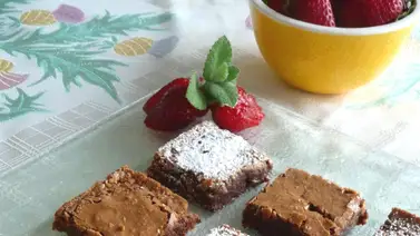 Brownies: tentación de chocolate para el postre Brownies: tentación de chocolate para el postre