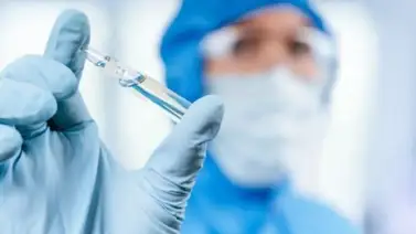 Francia y Reino Unido entran en polémica por la primera dosis de vacunación contra el COVID-19 Francia y Reino Unido entran en polémica por la primera dosis de vacunación contra el COVID-19