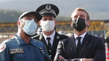 Francia refuerza controles en estaciones, aeropuertos y carreteras Francia refuerza controles en estaciones, aeropuertos y carreteras