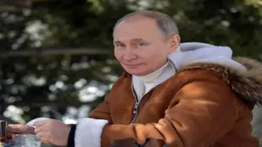 Vladimir Putin recibirá vacuna con un nombre secreto Vladimir Putin recibirá vacuna con un nombre secreto