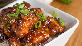 Alitas de pollo en salsa BBQ