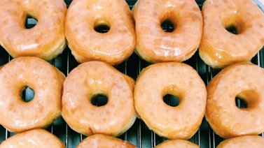 Donas gratis para los vacunados de covid-19 en EE.UU.