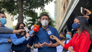 Jesús Armas: Caraqueños reciben agua menos de 50 horas a la semana