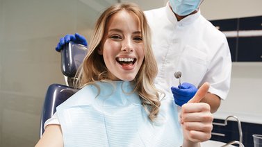 El uso de los implantes dentales para una mejor actitud