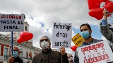 España aprueba definitivamente la ley que despenaliza la eutanasia