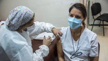 Trabajadores de la salud en Guárico reciben segunda dosis de la vacuna Sputnik V