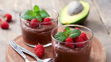 Mousse vegetariano de chocolate y aguacate