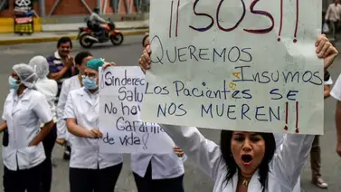 Pandemia y diáspora ponen en terapia al gremio médico venezolano Pandemia y diáspora ponen en terapia al gremio médico venezolano