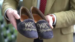 Subastan por 45.600 euros unas pantuflas de Winston Churchill