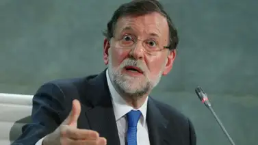 Rajoy acusado de nuevo por su extesorero de recibir sobresueldos Rajoy acusado de nuevo por su extesorero de recibir sobresueldos