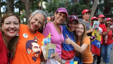 Maduro: Envío mi reconocimiento a todas las lideresas en lucha por el bienestar del país