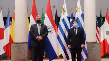 Paraguay y Uruguay defienden un Mercosur integrado más allá del comercio