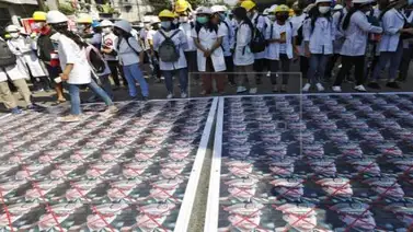 Birmania sufre un apagón eléctrico en medio de protestas por el golpe Birmania sufre un apagón eléctrico en medio de protestas por el golpe