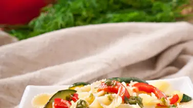 Pasta con calabacín y pimentón ¡plato rendidor! Pasta con calabacín y pimentón ¡plato rendidor!