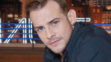 Muere en accidente de tránsito el cantante español Álex Casademunt