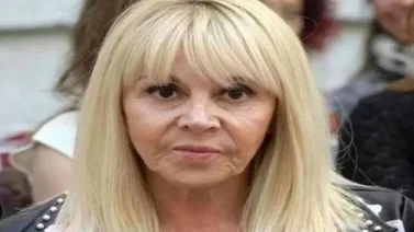 Exesposa de Maradona: Estaba "secuestrado" por su abogado