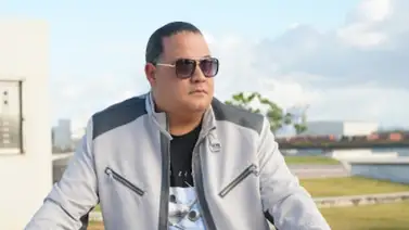 Raphy Palacio “El Seagal de la salsa” impone el romanticismo con “Déjate besar” Raphy Palacio “El Seagal de la salsa” impone el romanticismo con “Déjate besar”