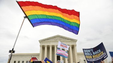 Cámara Baja de EEUU aprueba iniciativa que prohíbe discriminar a los LGBTQ