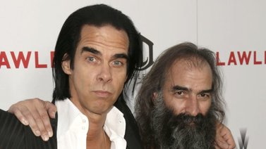 Nick Cave lanza un disco nuevo por sorpresa junto a Warren Ellis